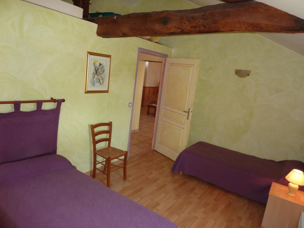 Gite De L'Ivronniere La Ronde  Buitenkant foto